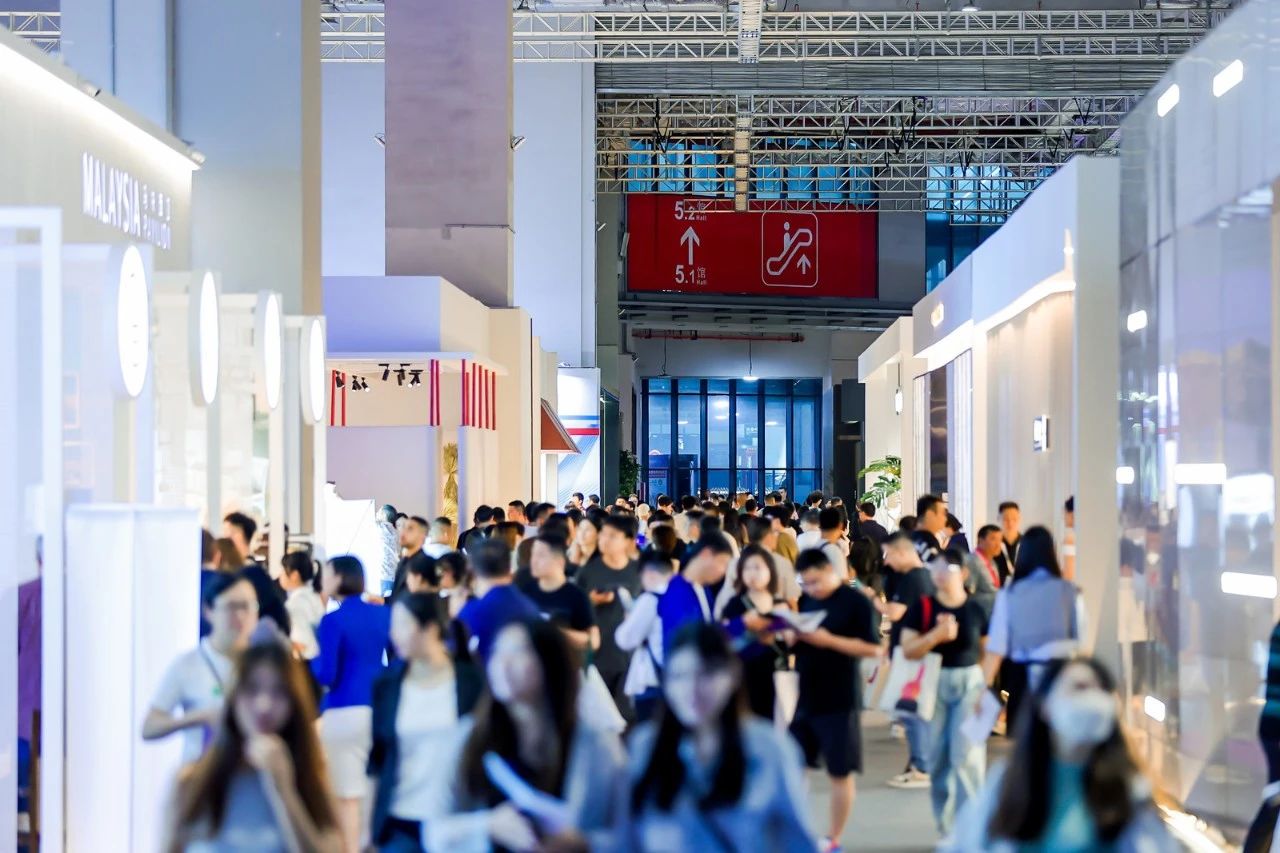 主辦發(fā)布《2025上海國(guó)際家具展-上海睡眠家具展》開展時(shí)間